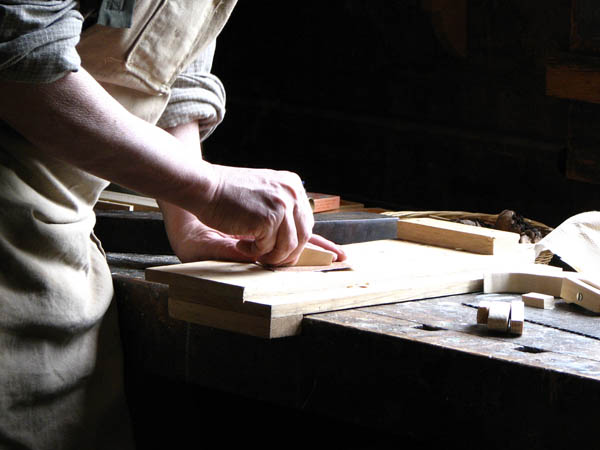 Nuestra <strong>carpintería de madera en  Garbayuela</strong> es una empresa de <strong>herencia familiar</strong>, por lo que  contamos con gran <strong>experiencia </strong>en la profesión.